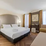 286 Piazza San Marco - Relais Il Doge 4* Venedig