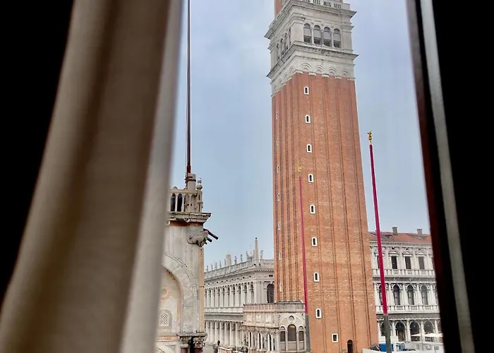 286 Piazza San Marco - Relais Il Doge ゲストハウス 3*