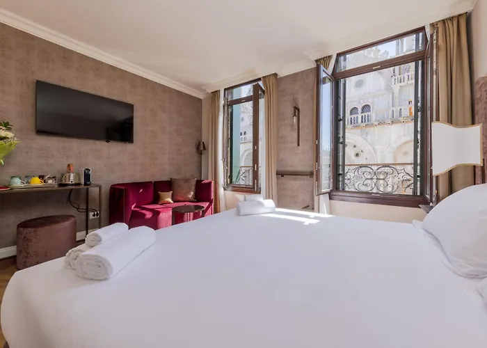 286 Piazza San Marco - Relais Il Doge 3* 베니스