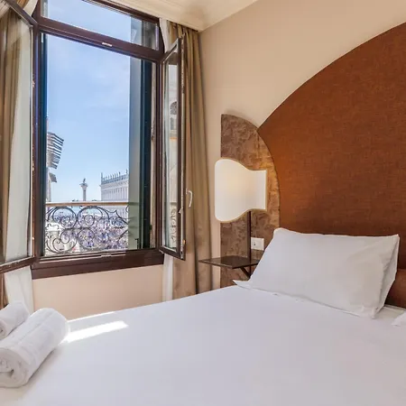 286 Piazza San Marco - Relais Il Doge 3* Venedik